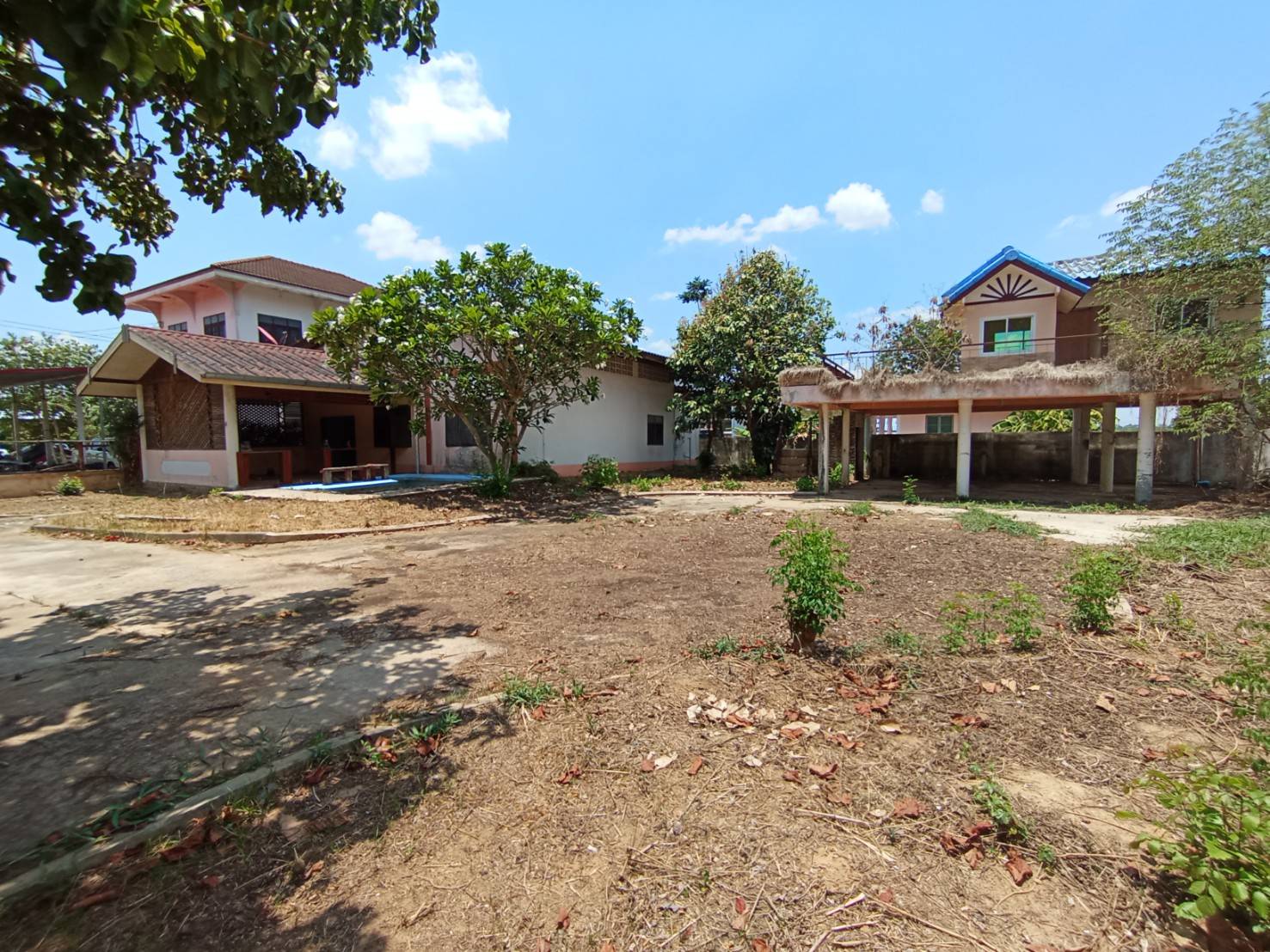 บ้านเดี่ยว : นอกโครงการสระแก้ว