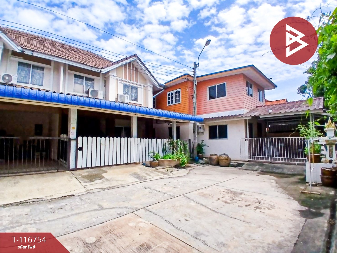 ขายบ้านแฝด หมู่บ้านพฤกษา28/1 นิคมบางปู-แพรกษา สมุทรปราการ