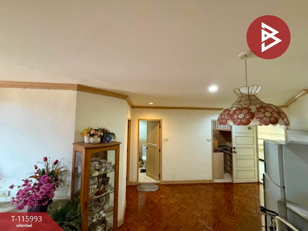 ขายคอนโดมิเนียม คันทรี่ คอมเพล็กซ์ บางนา (Country Complex Bangna) กรุงเทพมหานคร
