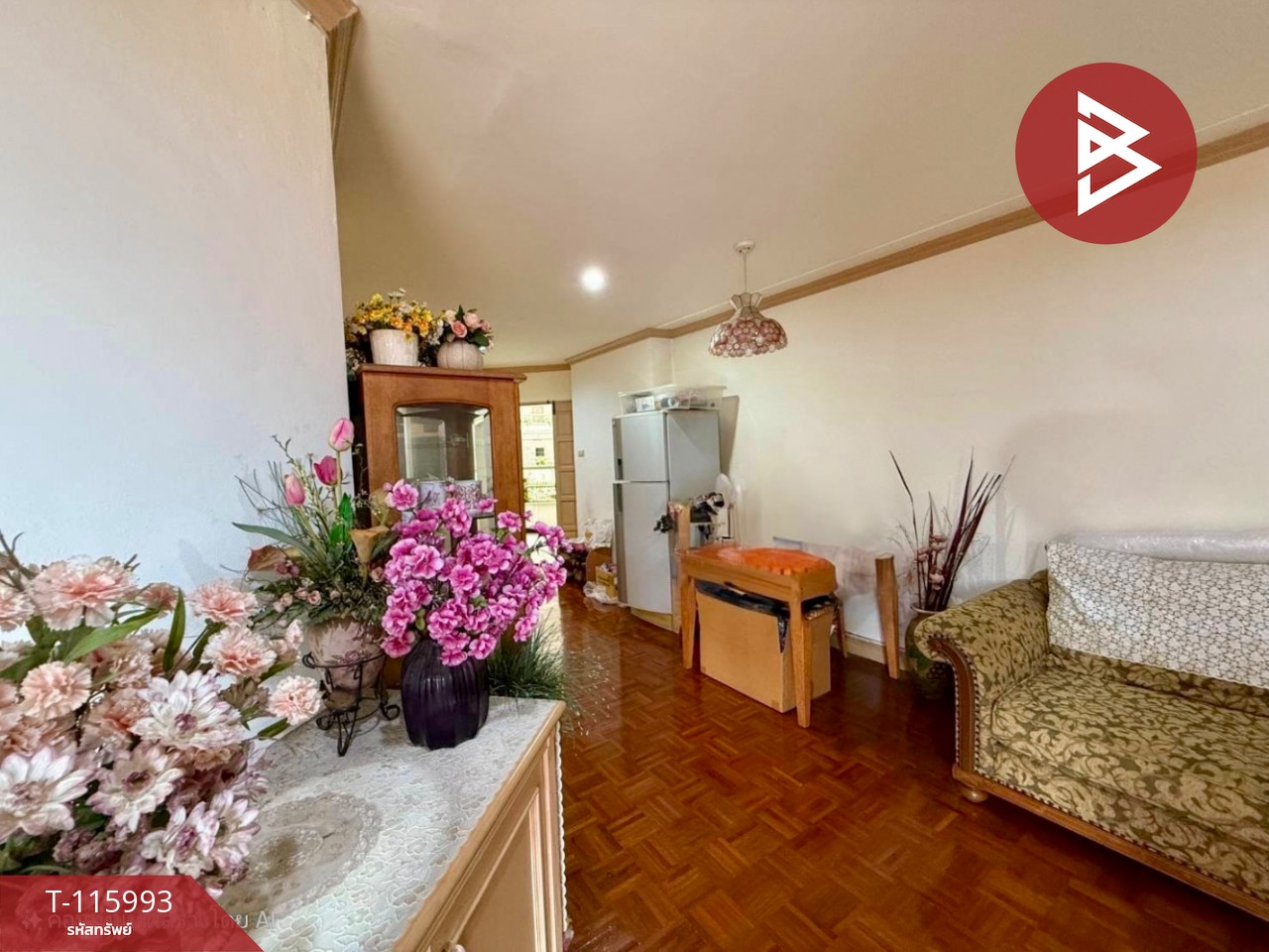 ขายคอนโดมิเนียม คันทรี่ คอมเพล็กซ์ บางนา (Country Complex Bangna) กรุงเทพมหานคร