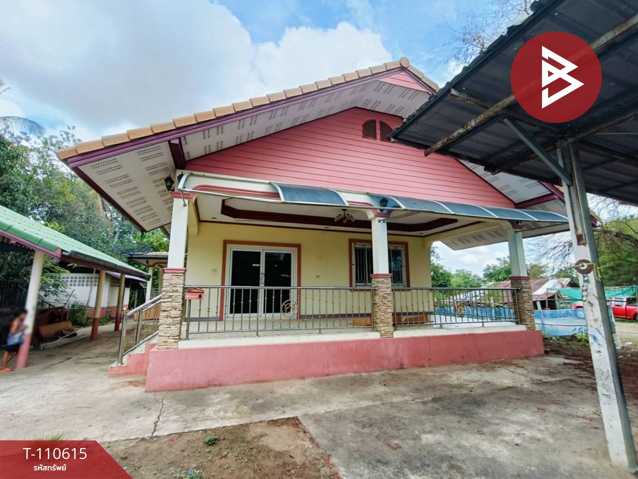 ขายบ้านเดี่ยวพร้อมที่ดิน เนื้อที่ 1 ไร่ 52 ตร.วา เขวาสินรินทร์ สุรินทร์