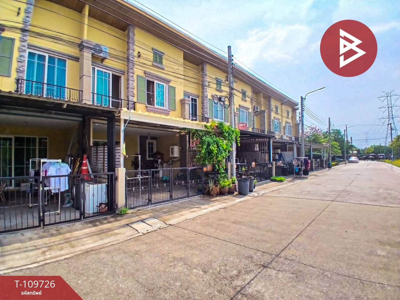 ขายทาวน์เฮ้าส์ หมู่บ้านโกลเด้นทาวน์ อ่อนนุช-พัฒนาการ (Golden Town Onnut-Pattanakarn) กรุงเทพมหานคร