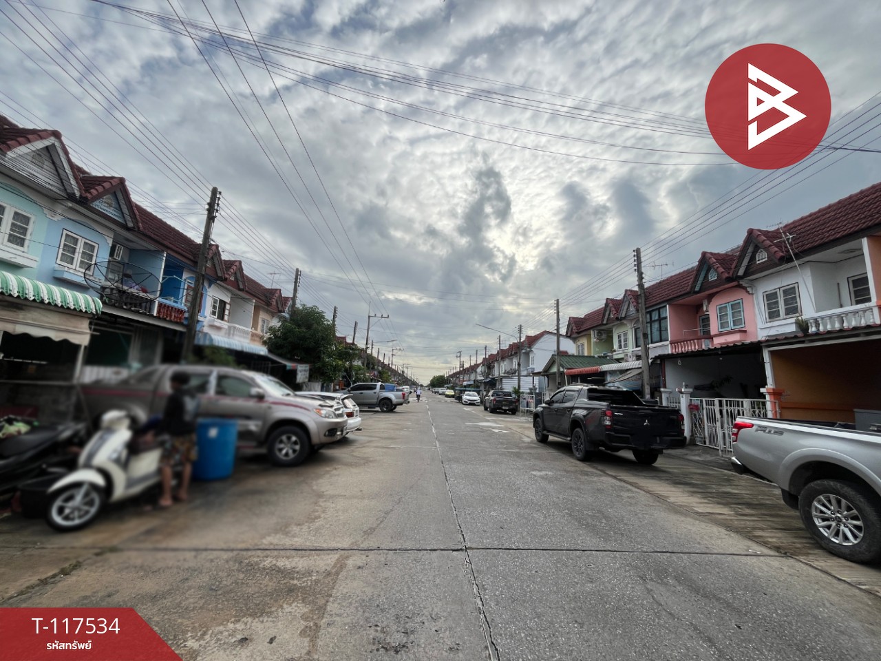 ขายทาวน์เฮ้าส์ 2 ชั้น หมู่บ้านฉัตรณรงค์วิลล่า 5 ลำลูกกา-คลอง 7 ปทุมธานี