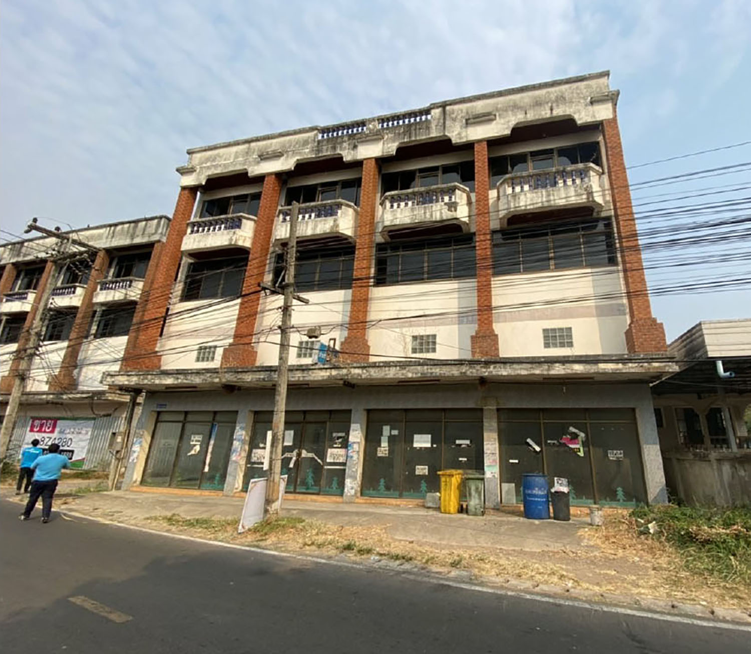 KTB : ที่ดินพร้อมสิ่งปลูกสร้าง ตำบลเหนือเมือง ร้อยเอ็ด 64NE011500121