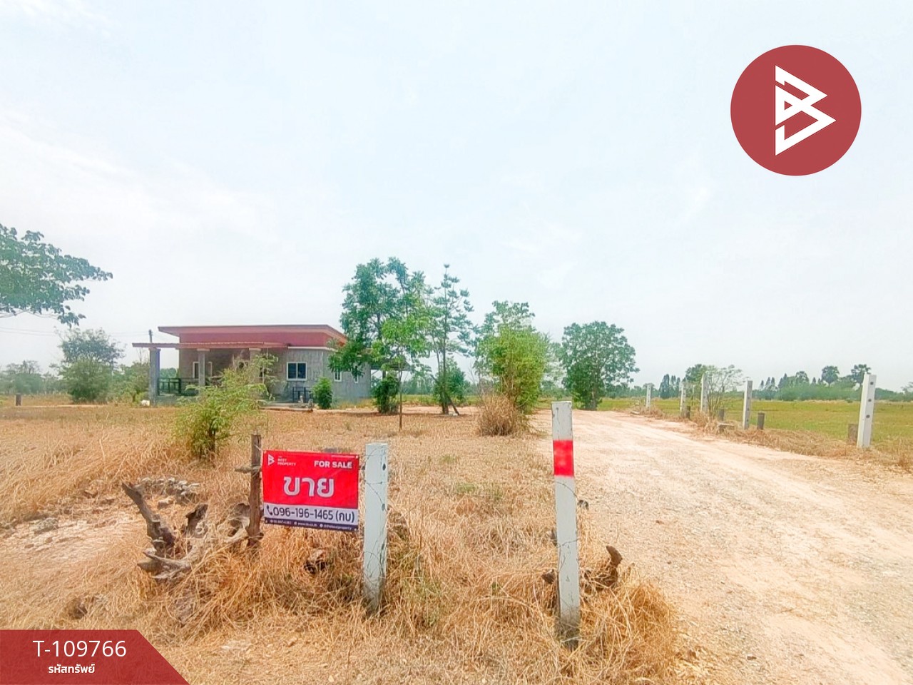 ขายบ้านเดี่ยวพร้อมที่ดิน เนื้อที่ 2 ไร่ เลาขวัญ กาญจนบุรี