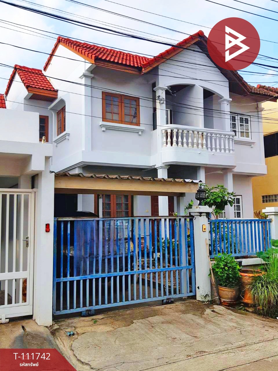 ขายบ้านแฝด หมู่บ้านศรีวรา รามคำแหง36/1 บางกะปิ กรุงเทพมหานคร