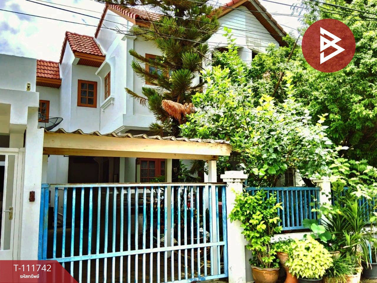 ขายบ้านแฝด หมู่บ้านศรีวรา รามคำแหง36/1 บางกะปิ กรุงเทพมหานคร