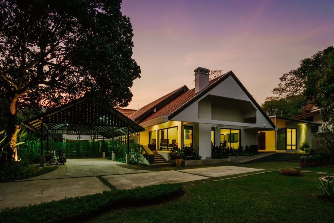 A unique house with 3 bed for rent near Chiang Mai University, Chiang Mai