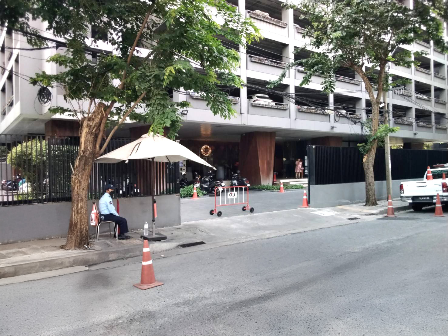 คอนโดมิเนียม : โนเบิล รีโว สีลม