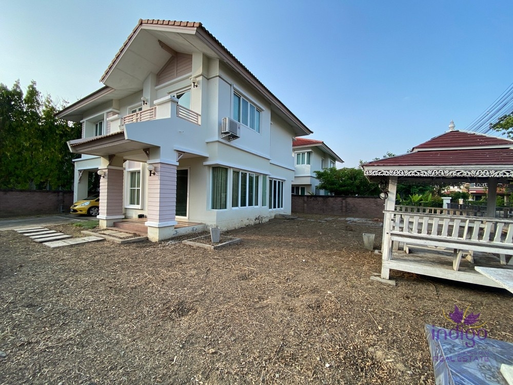 ขายบ้าน 3 ห้องนอนขนาดใหญ่สวยใน หมูบ้านวรารมแก้ว นวรัตน์ ดอยสะเก็ด เชียงใหม่