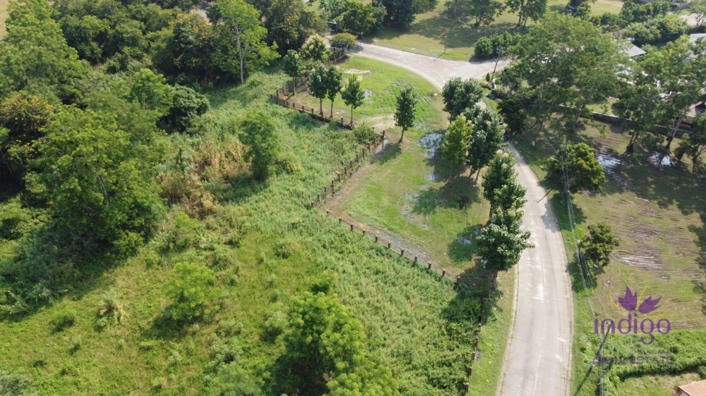 Land for sale 1 Rai 1 Ngan 23 Sqw at Summit Green Valley Chiangmai ,Mae Rim, Chiang Mai