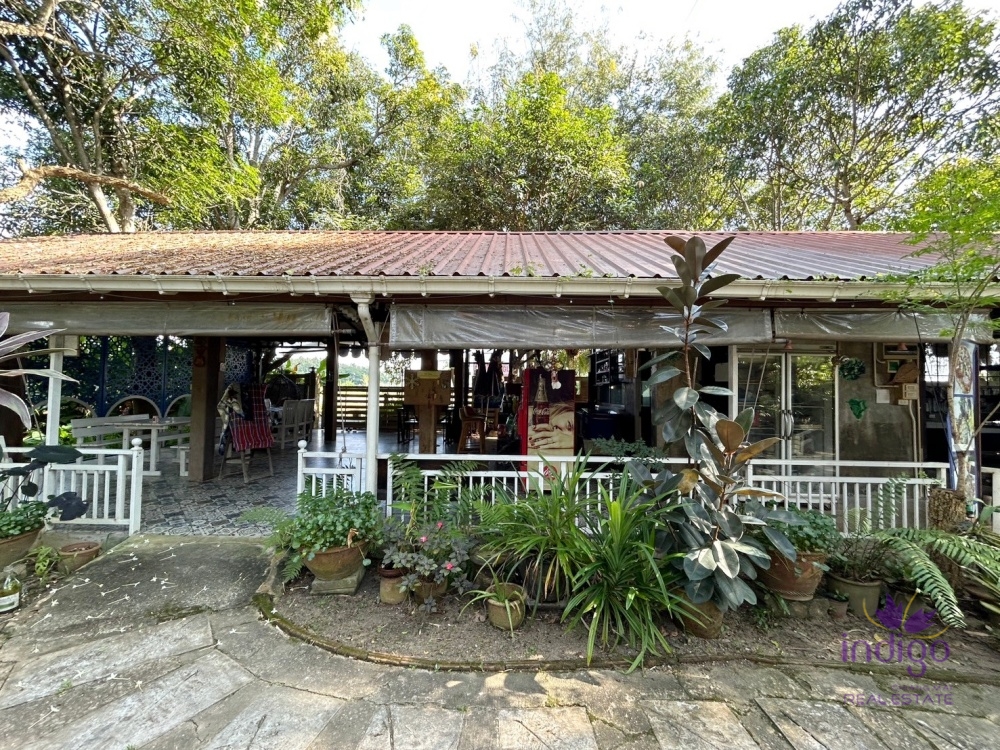 Land and Buildings on 4 Rai 39 sqw of land ready to do business, restaurant, cafe, or organic farm at Muang Kaew, Mae Rim, Chiang Mai