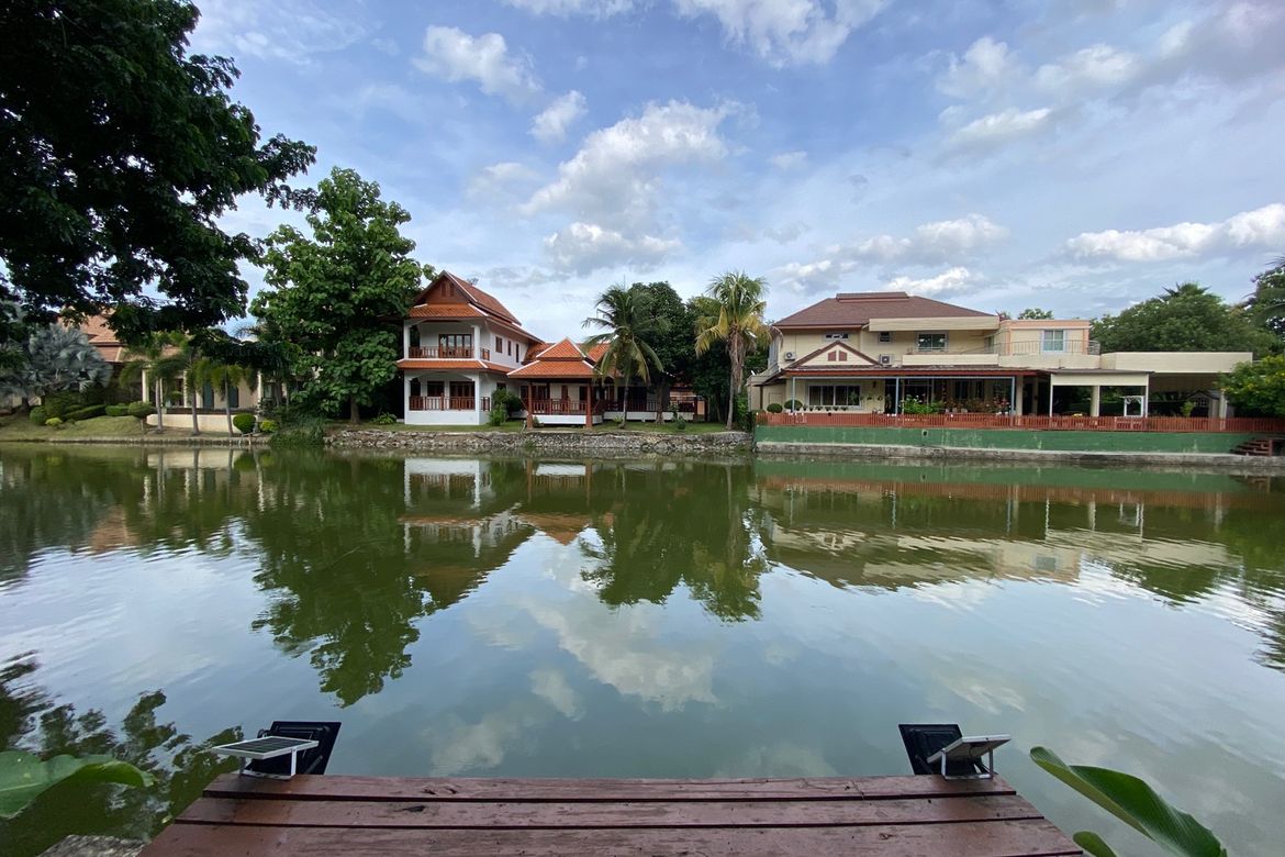 บ้านให้เช่า สนามกอล์ฟ กรีนวัลเล่ย์ แม่ริม