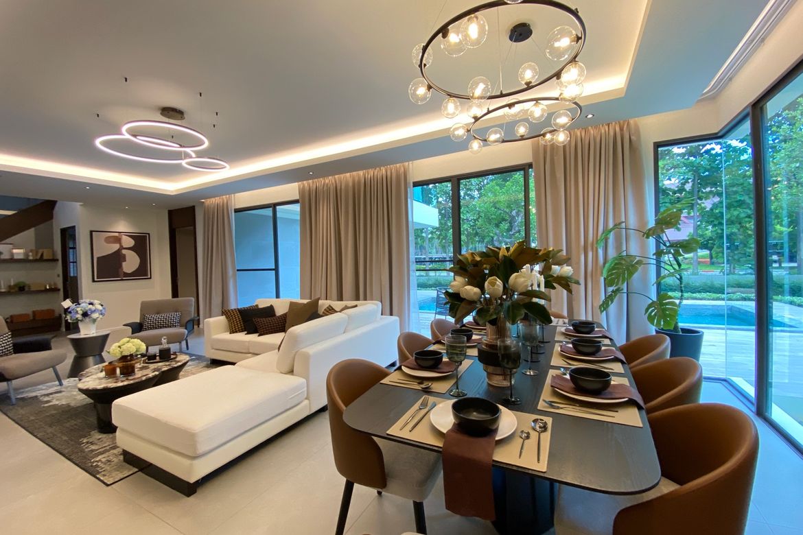 A luxury pool villa with 3 bed for rent or sale in Mae Rim, Chiang Mai