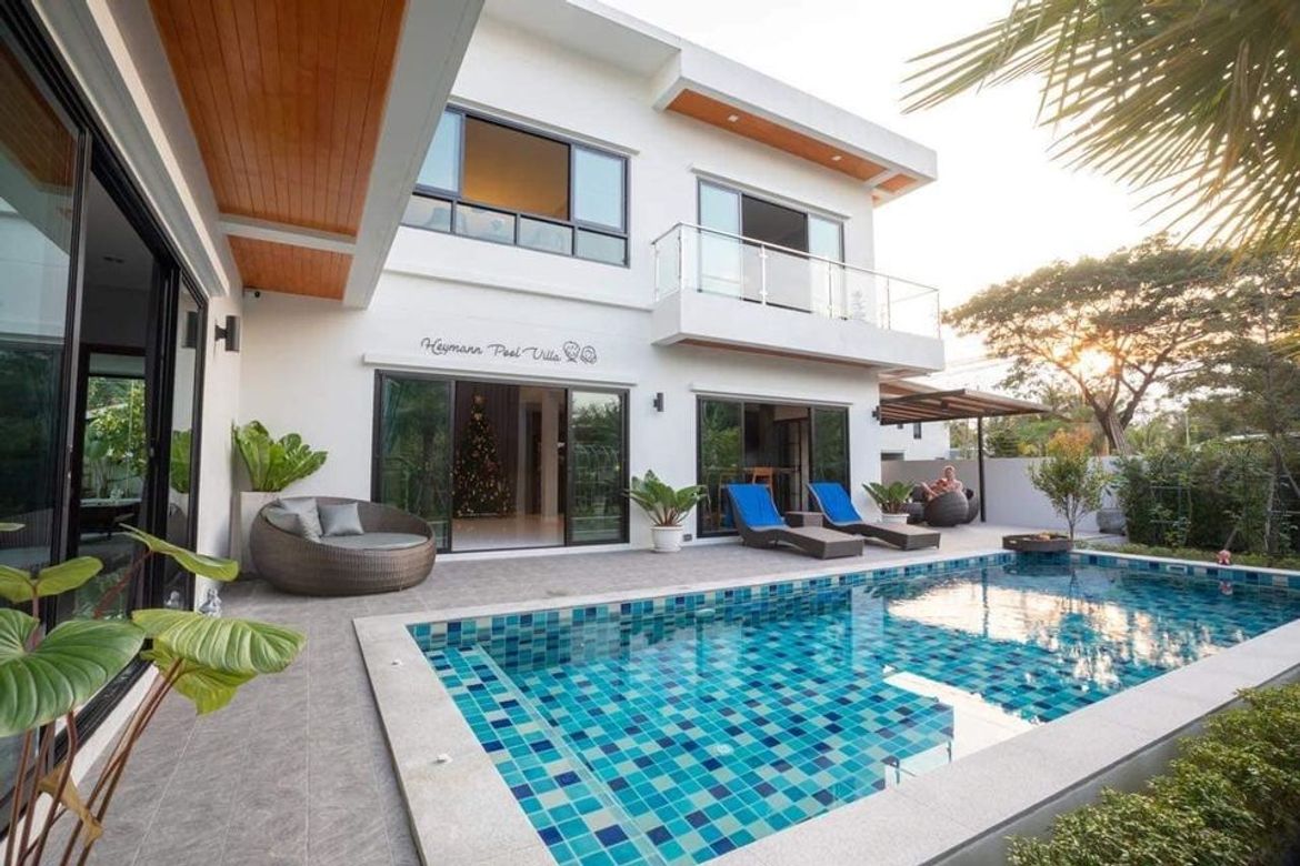 5 Bedrooms Pool Villa for Rent in San Kampheang Area, near Central Festival only 14 minutes