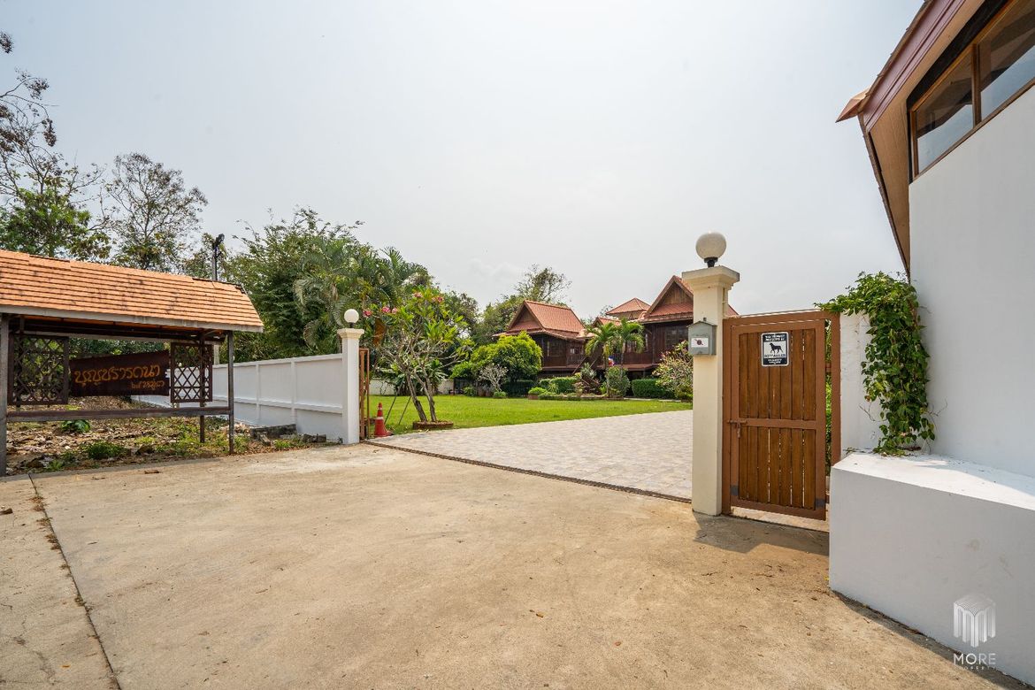 More-023PS Thai teak house for sale in Chiang Mai With swimming pool, Yard , vegetable plot , Near San Kamphaeng Market, San Kamphaeng District, Chian