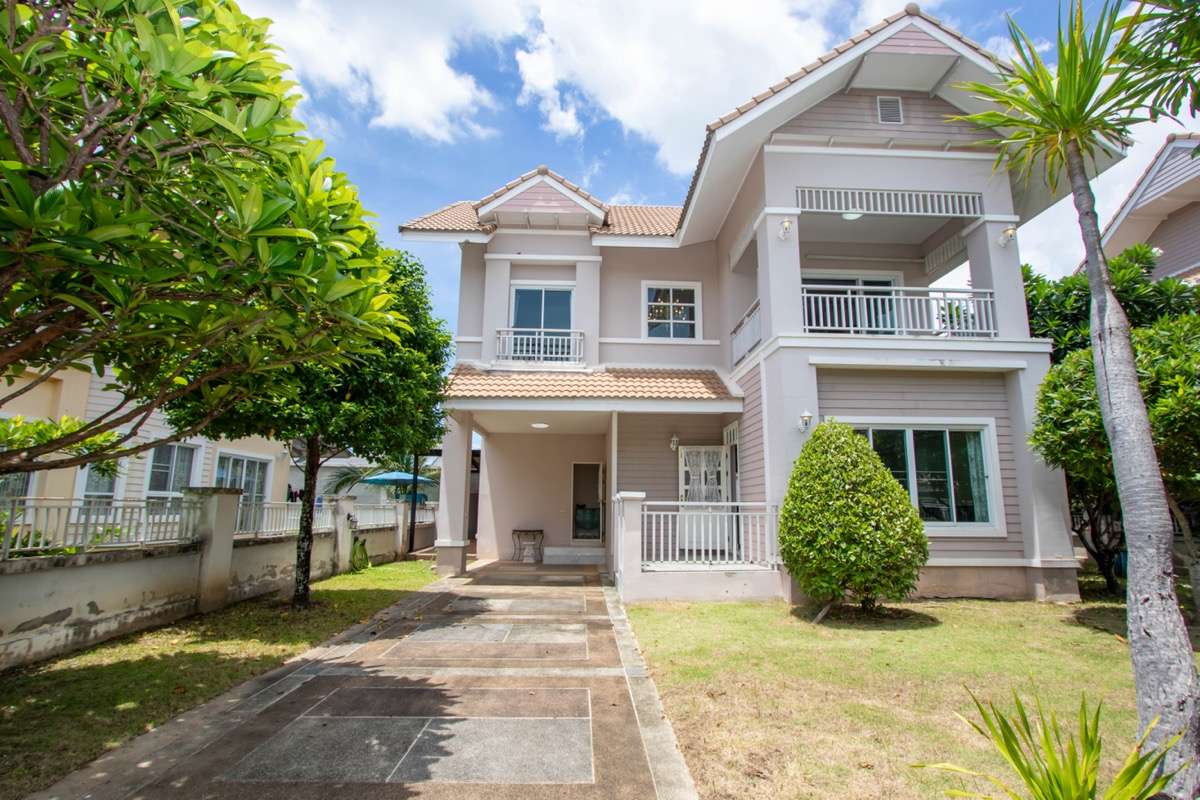 บ้านเดี่ยว 4 ห้องนอน พร้อมเฟอร์นิเจอร์ครบครัน : สันปูเลย