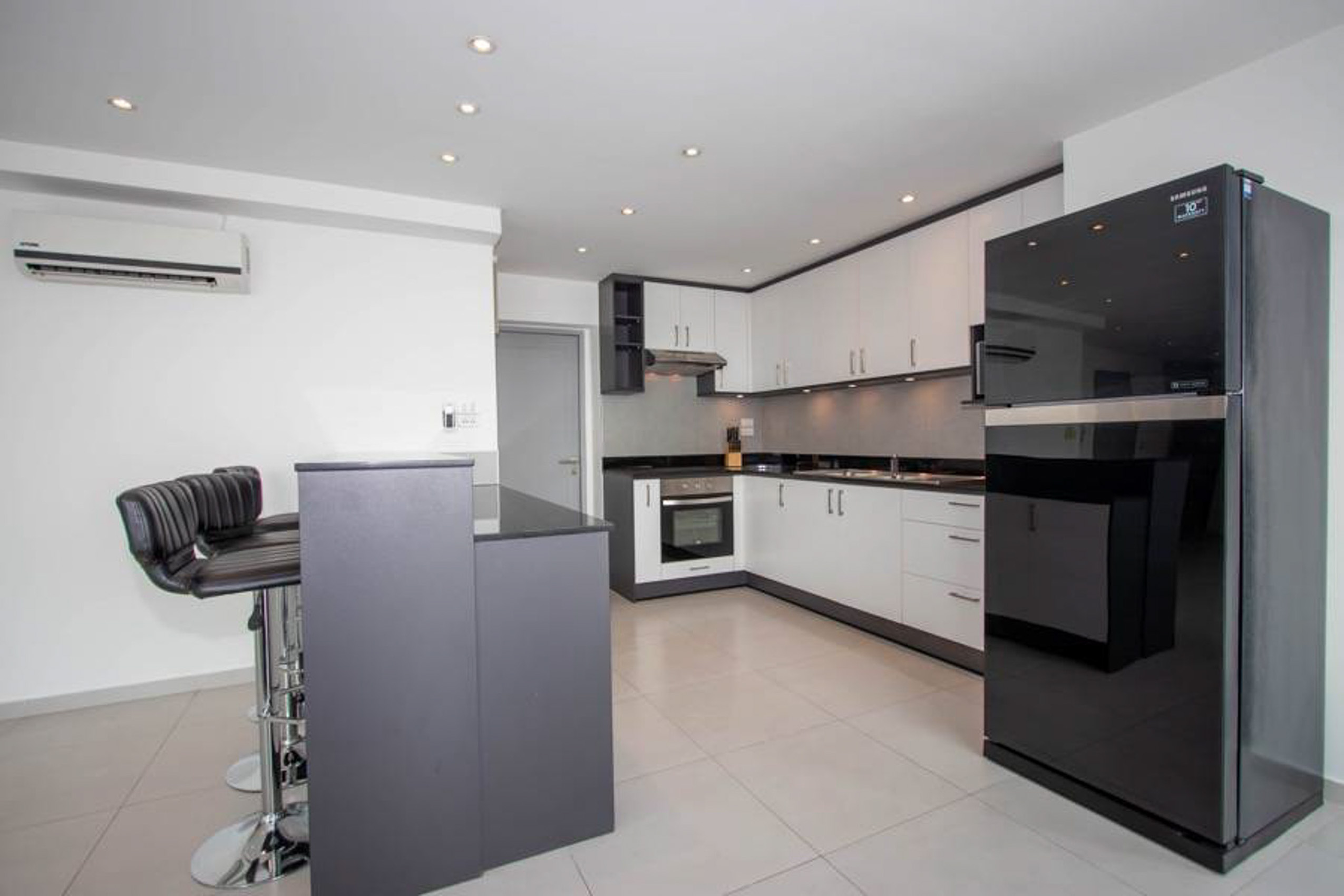 Fully Furnished Three-Bedroom Penthouse for Sale!