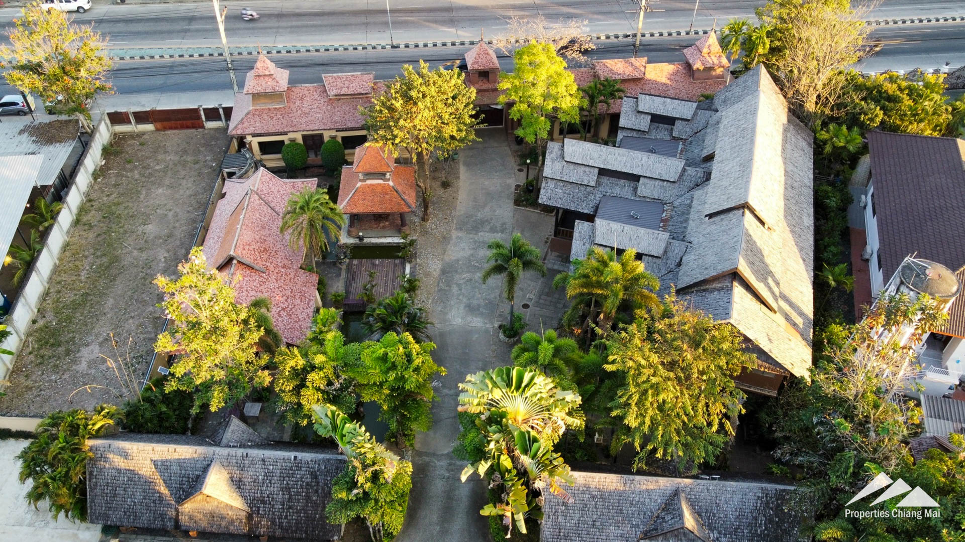 ศูนย์จัดงานล้านนาพร้อมขายที่ดิน 30 ไร่บนทางหลวงในหางดง