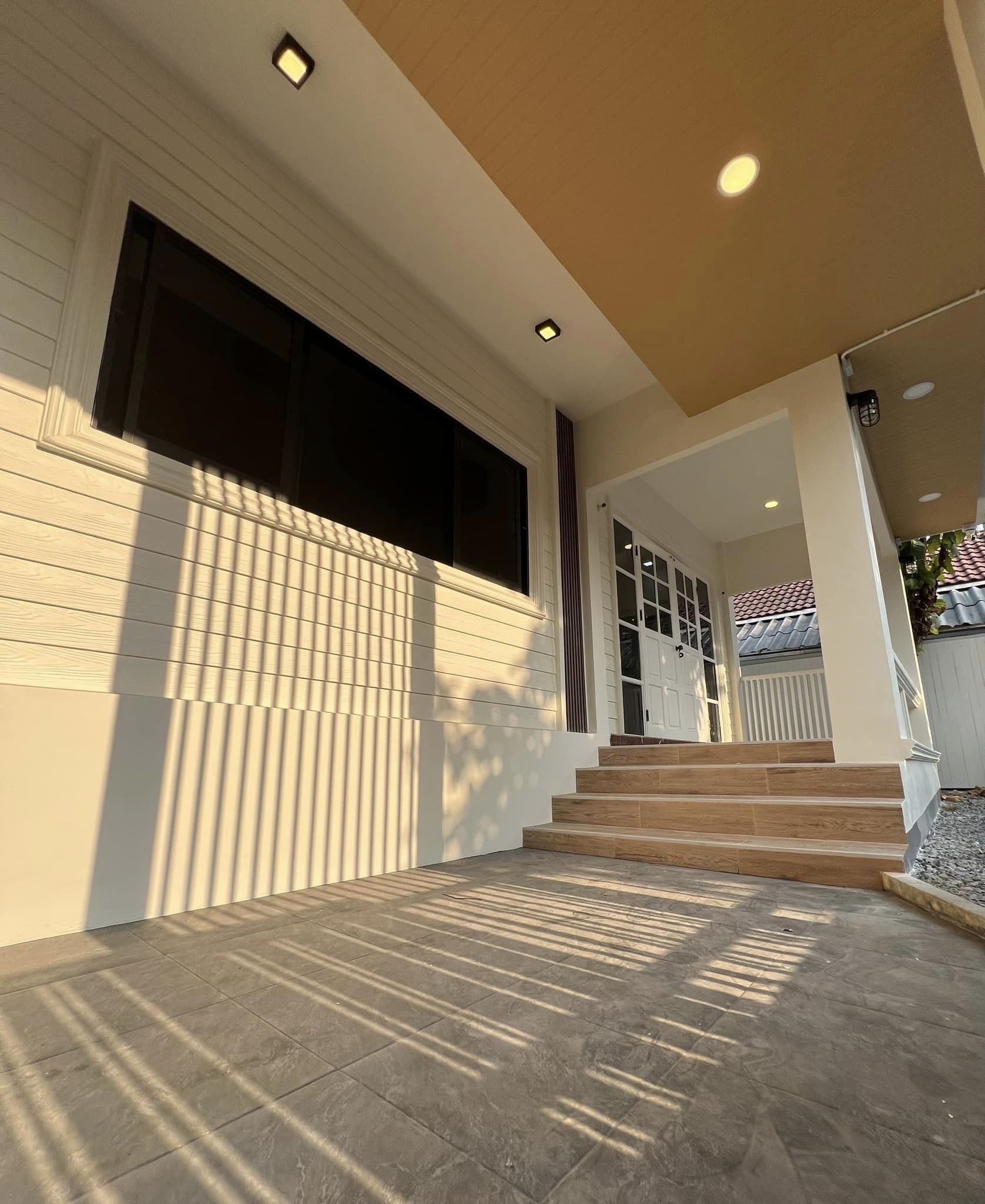 ขายบ้าน 2 ห้องนอนในสุเทพ