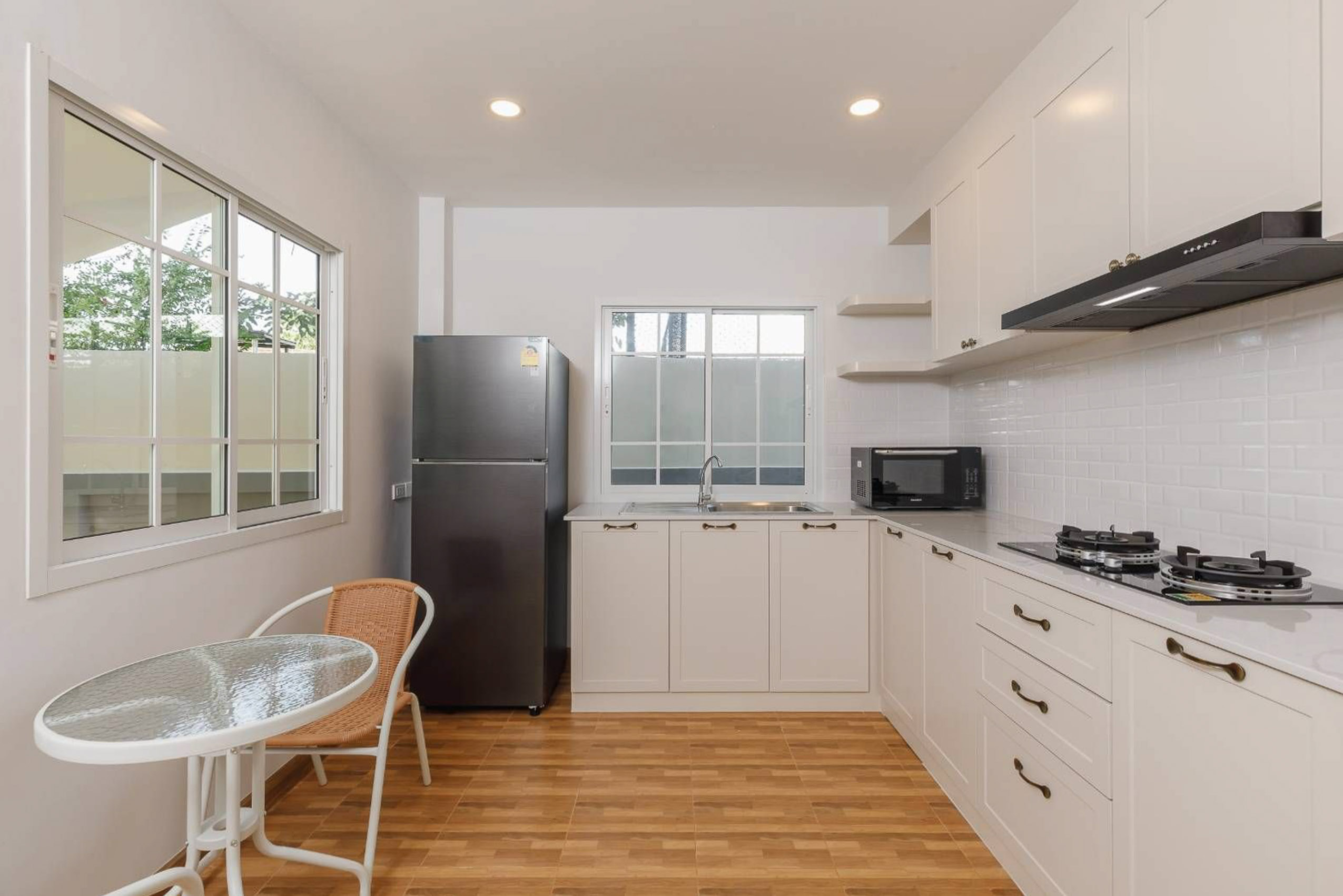4 Bed House for Rent and Sale in Hang Dong District