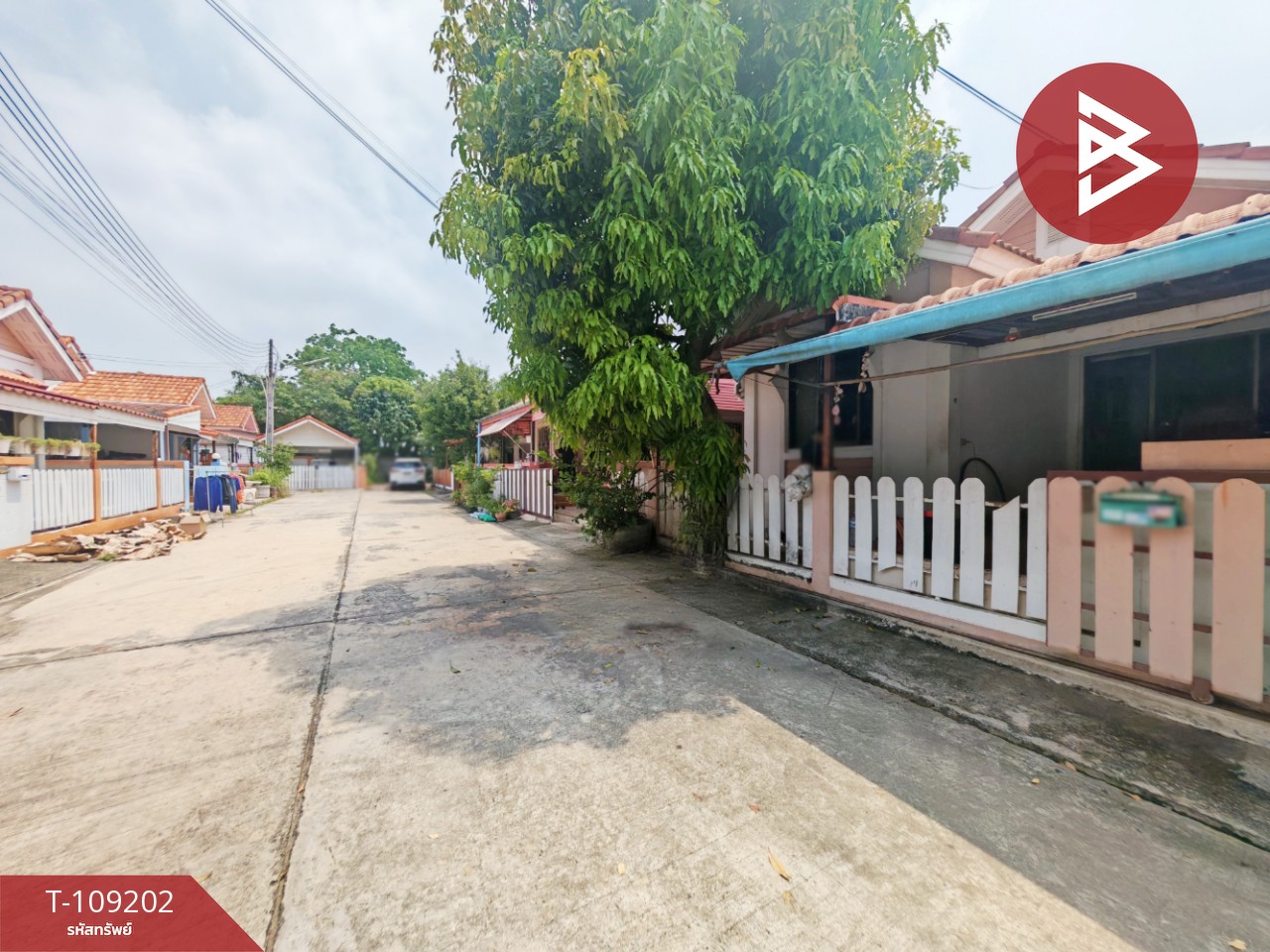 ขายบ้านเดี่ยว หมู่บ้านอยู่สบาย พานทอง ชลบุรี