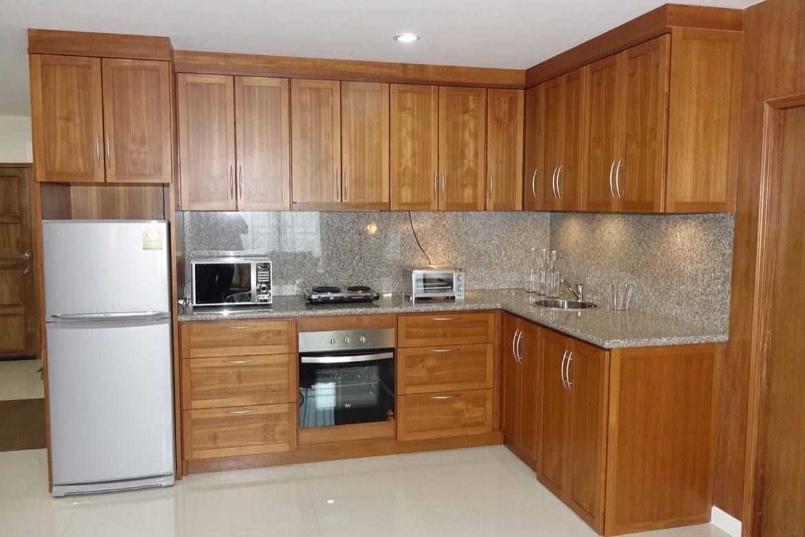 3 bed unit for rent or sale in Suthep area, Chiang Mai