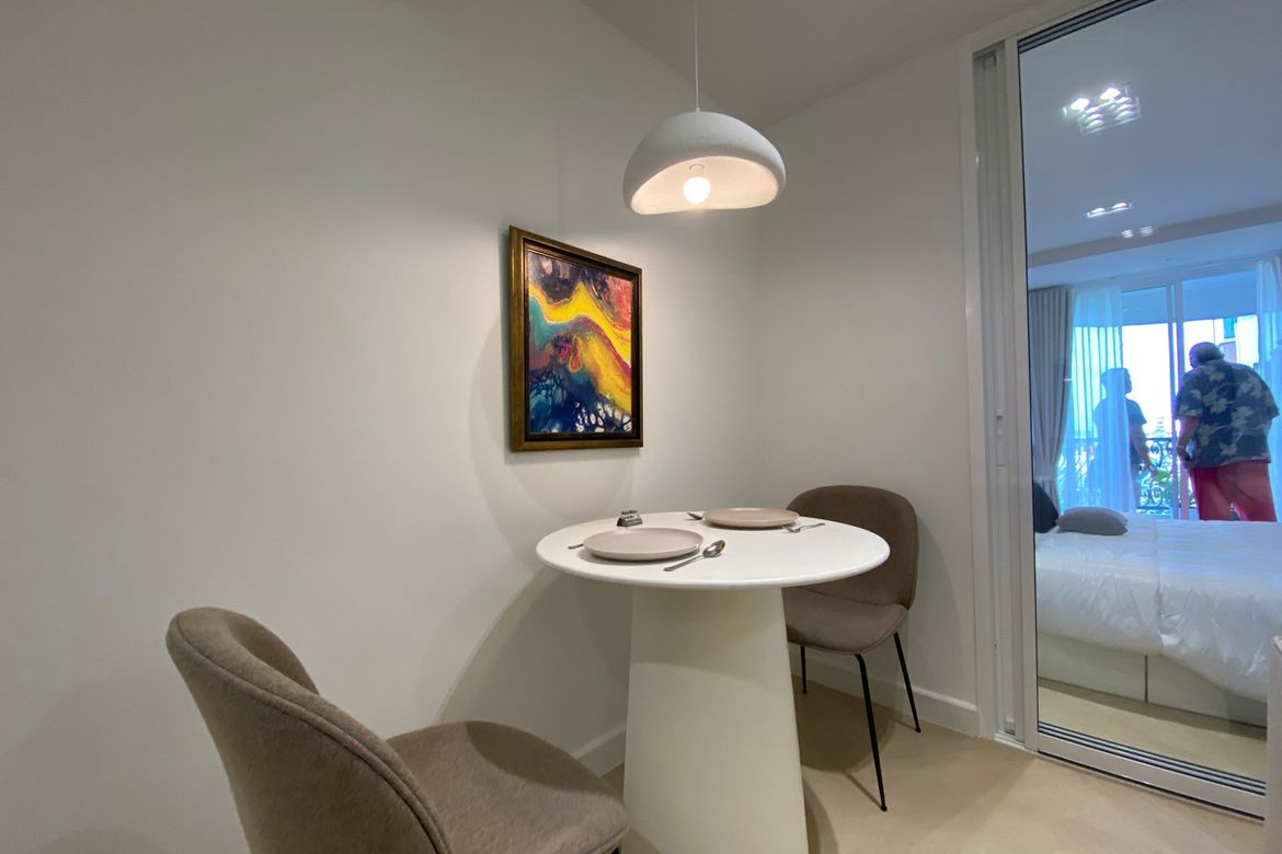 Newly renovated 1 bed unit for sale at Hillside 4, Muang Chiang Mai