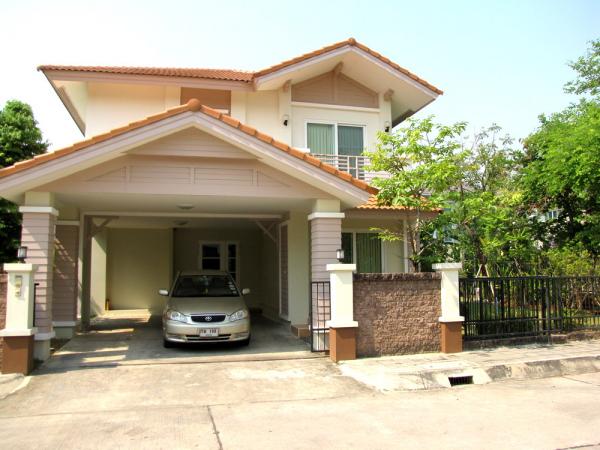 Property Chiang Mai 3 Bedroom House for Sale Excellent Condition Good Moo Ban