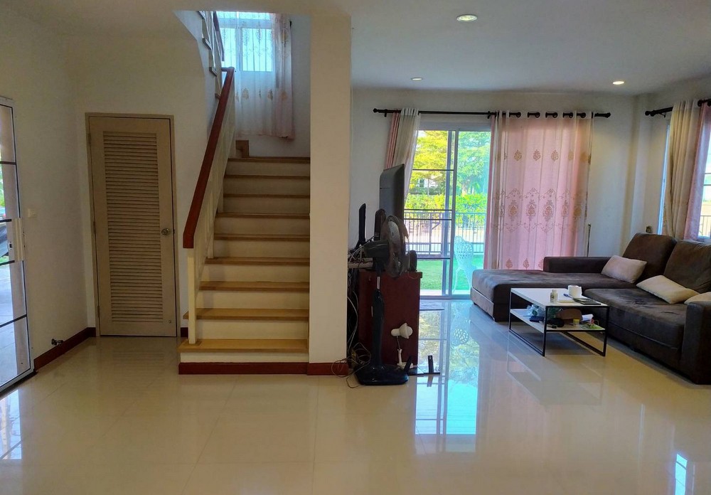 3 Bedroom Family Home For Sale at Wararom Kaew Nawarat Village Doi Saket Chiang Mai