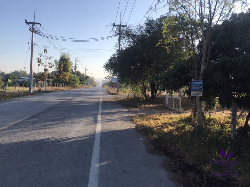 Land for sale 6 Rai 3 Ngan 76 Sqw at Pasang Lumphun