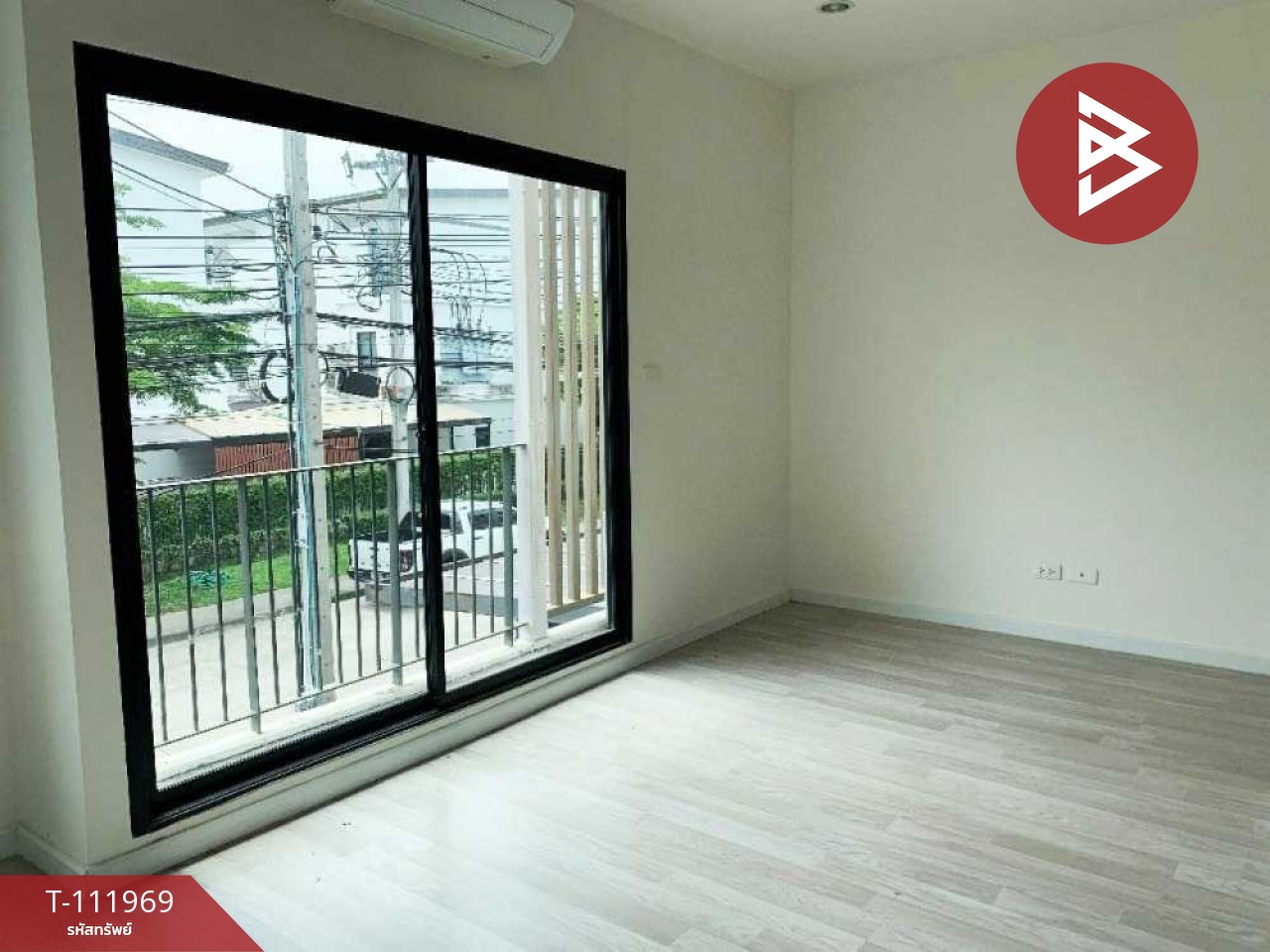 ขายทาวน์เฮ้าส์  หมู่บ้านพาทิโอ ศรีนครินทร์-พระราม9 (Patio Srinakarin-Rama9) กรุงเทพมหานคร