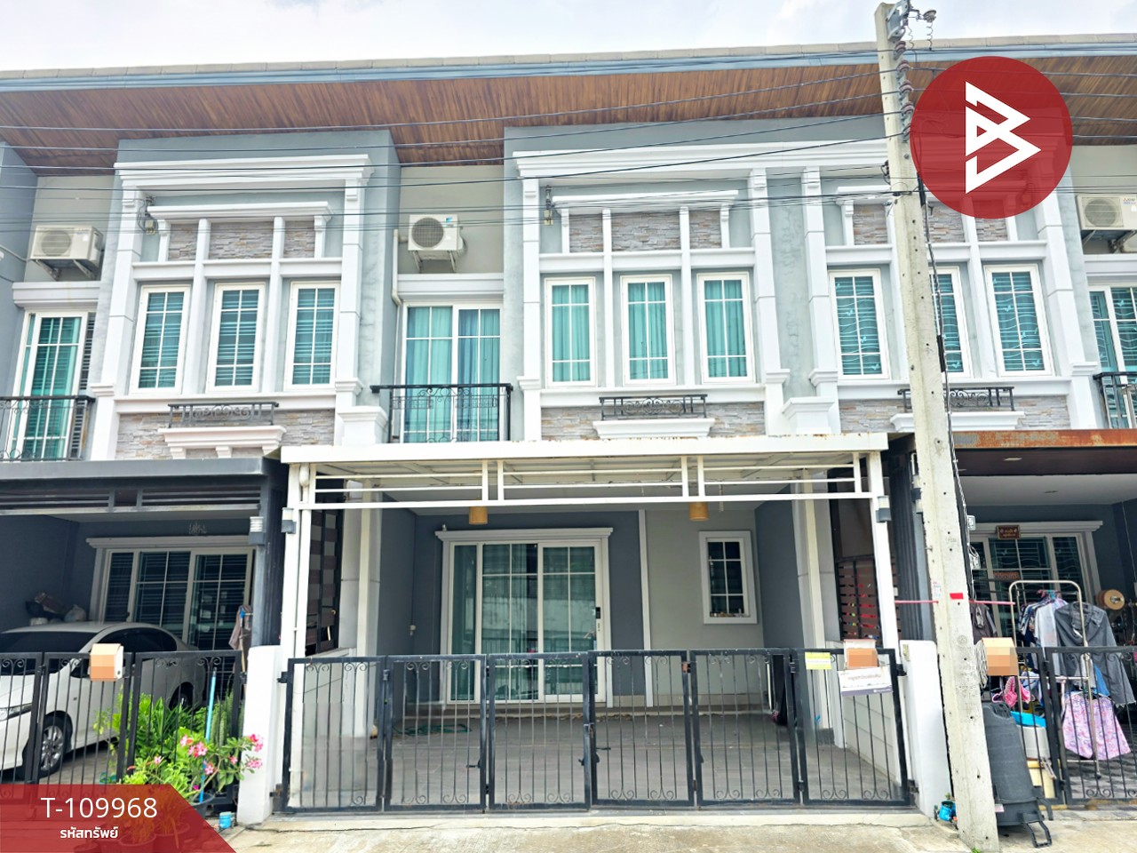 ขายทาวน์เฮ้าส์ หมู่บ้านโกลเด้นทาวน์ 3 บางนา-สวนหลวง กรุงเทพมหานคร