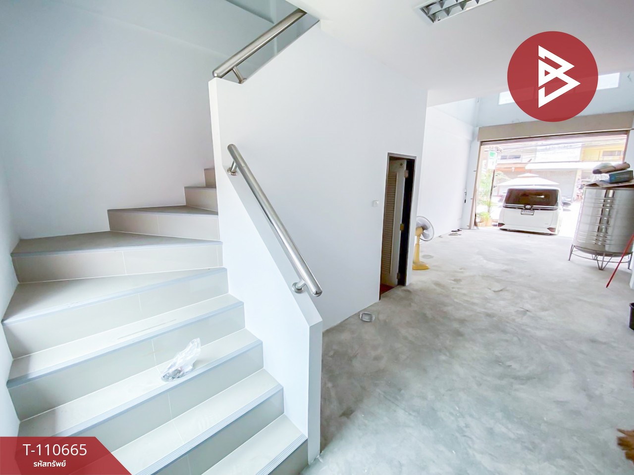 ขายอาคารพาณิชย์ 4.5 ชั้น เนื้อที่ 20 ตร.วา สามพราน นครปฐม