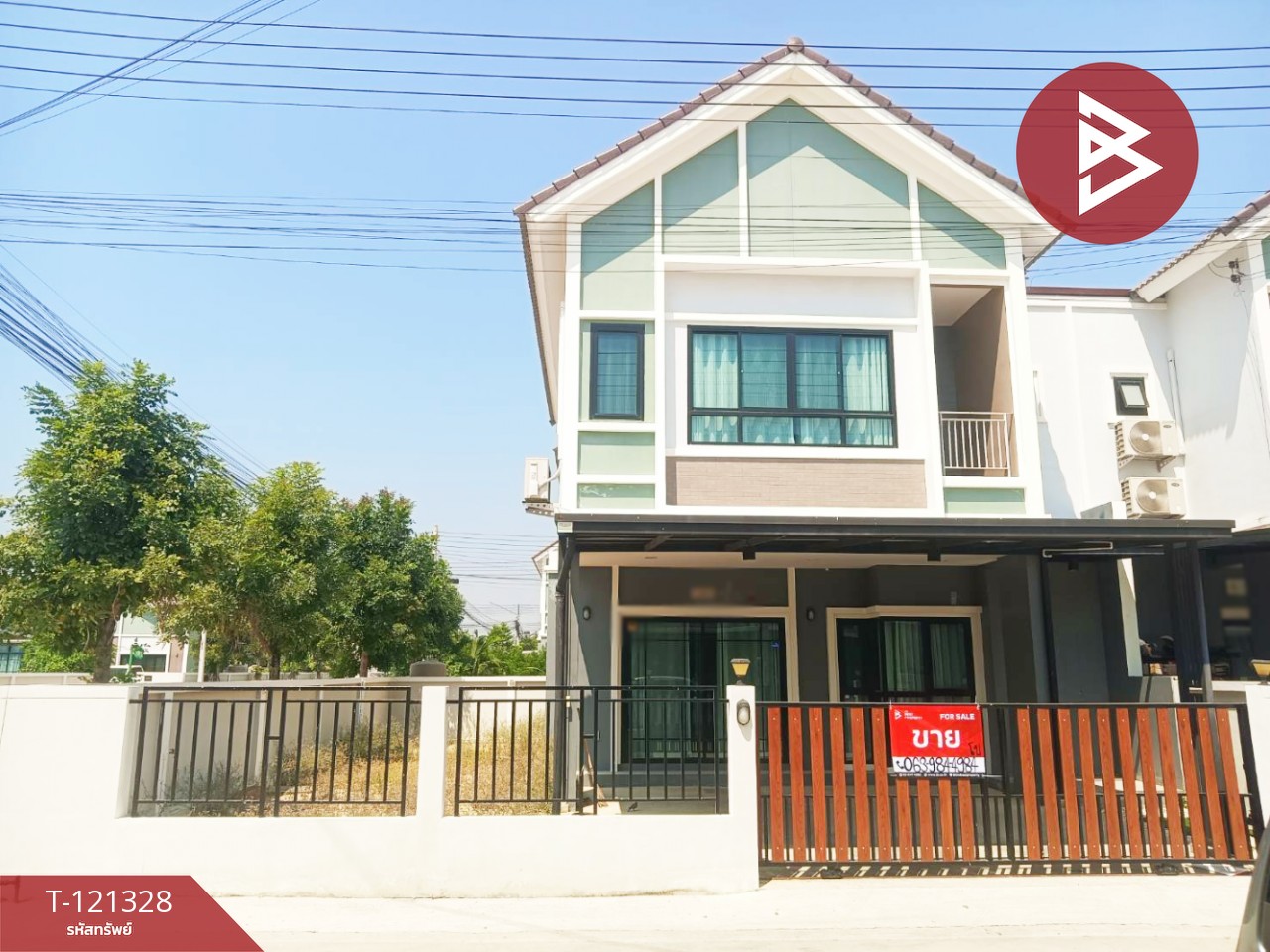 ขายบ้านแฝด หมู่บ้านศรีเทพวิลเลจ บางปะกง ฉะเชิงเทรา พร้อมเข้าอยู่