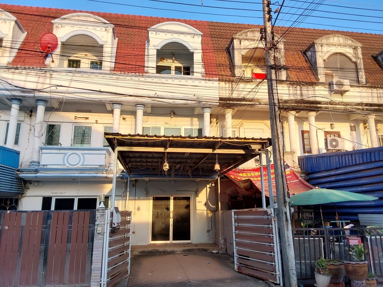 KTB : ทาวน์เฮ้าส์ ตำบลพระลับ ขอนแก่น 64NE010500204