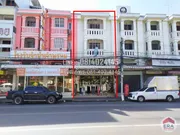 เซ้งตึกแถวระยะยาว 3.5 ชั้น 21.35 ตรว. ติดถนนใหญ่ ถนนอู่ทอง ใกล้ตลาดสดเจ้าพรหม อยุธยา