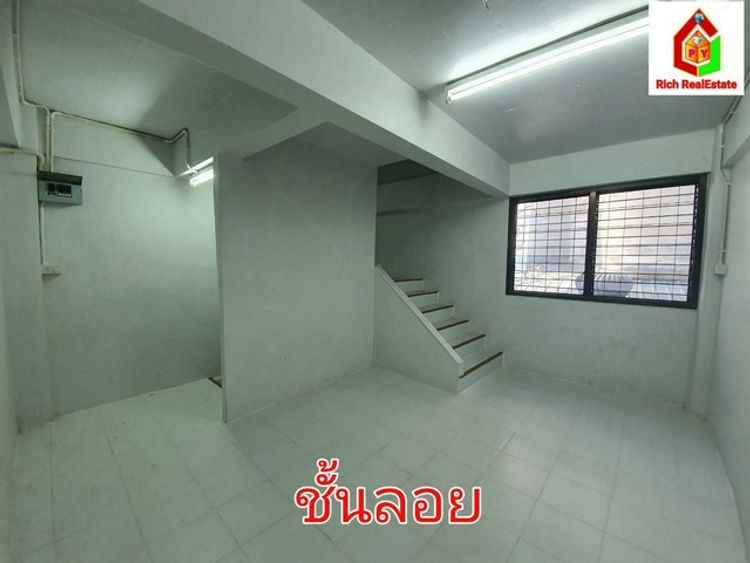 ให้เช่าถูกอาคารพาณิชย์ 4 ชั้นครึ่ง ติดถนนใหญ่ ลาดพร้าว53 เนื้อที่, ภาพที่ 4