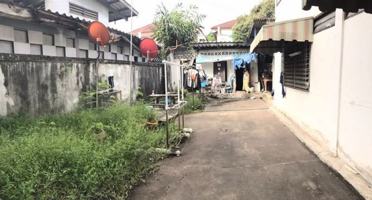 ขายด่วนนน !! ที่ดิน 99 ตรว. หมู่บ้านมิตรภาพ 2 อ่อนนุช 46, ภาพที่ 4