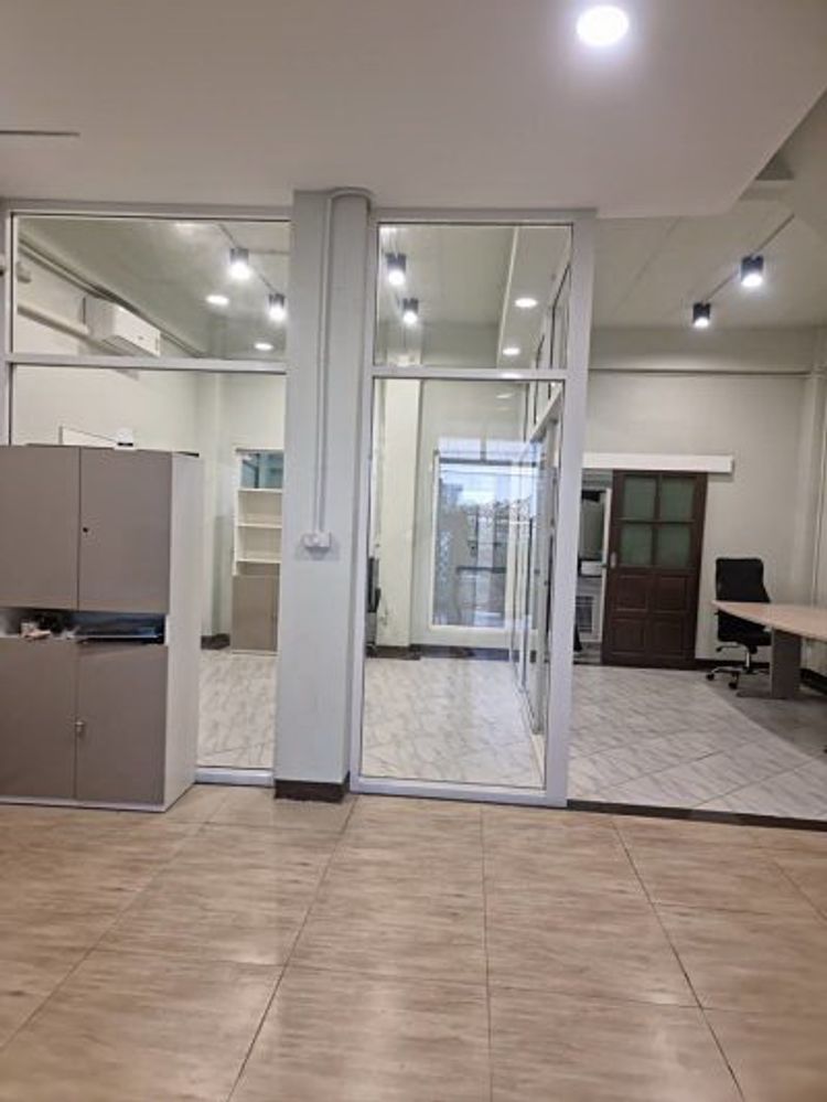 Sale Renovated Town House  BTS Phrakhanong early soi, ภาพที่ 4