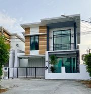 ขายบ้านเดี่ยว 2 ชั้น หมู่บ้าน คิวบิค1 ติดถนน 4 เลน เลียบคลอง5 คลองหลวง ปทุมธานี
