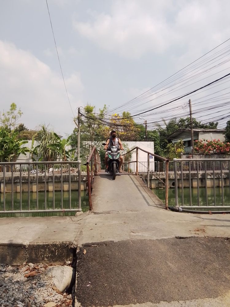 ขาย ที่ดิน 50 ตรว ลาดพร้าว 107 แยก 40 ใกล้ Rbac ที่ดินไม่ติดถนน 990,000, ภาพที่ 4