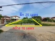 ขายถูกที่ดินเปล่าสี่เหลี่ยมผืนผ้า ซอยบางแวก118 เข้าไปประมาณ700เมตร เนื้อที่100ตรว.ถมแล้ว ใกล้รถไฟฟ้า