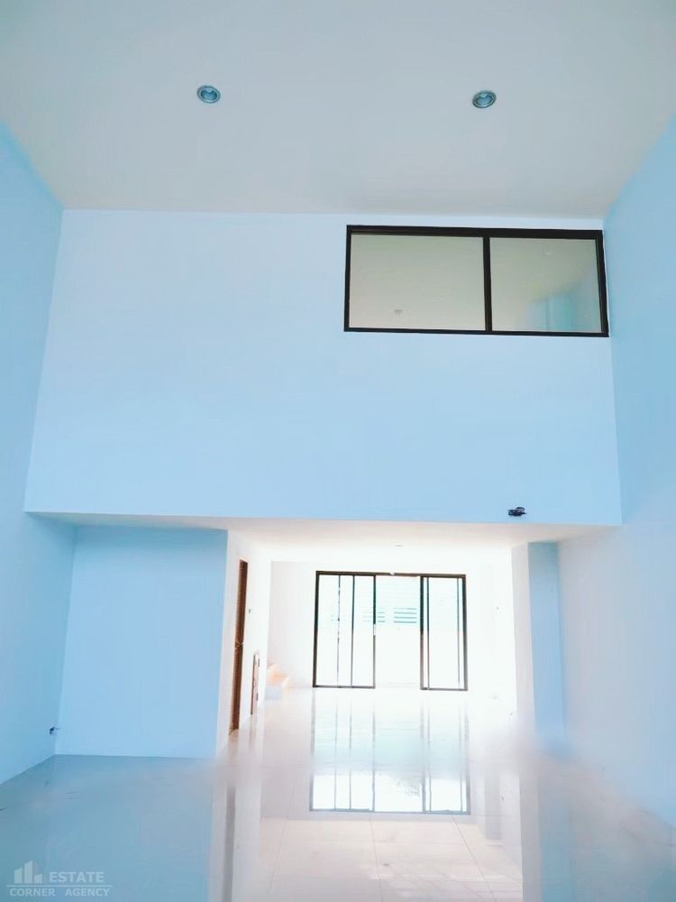 ขายอาคารโฮมออฟฟิศ 3 ชั้น 98 ตรว. 16 X 26 เมตร ตึกสร้างใหม่ ทำเลดี ซ. , ภาพที่ 4