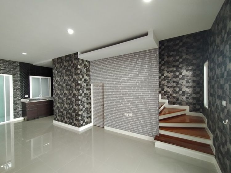 ทาวน์โฮม 3 ชั้น ทำออฟฟิศได้ นนทบุรี ใกล้รถไฟฟ้า บ้านต้นโครงการ , ภาพที่ 4