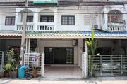 ให้เช่าทาวเฮ้าส์ 2 ชั้น อยู่ตรงข้ามตลาดยิ่งเจริญ สถานีรถไฟฟ้าสะพานใหม่ บ้านเลขที่ 388 หมู่บ้านซื่อตรง ซอยพหลโยธิน 52