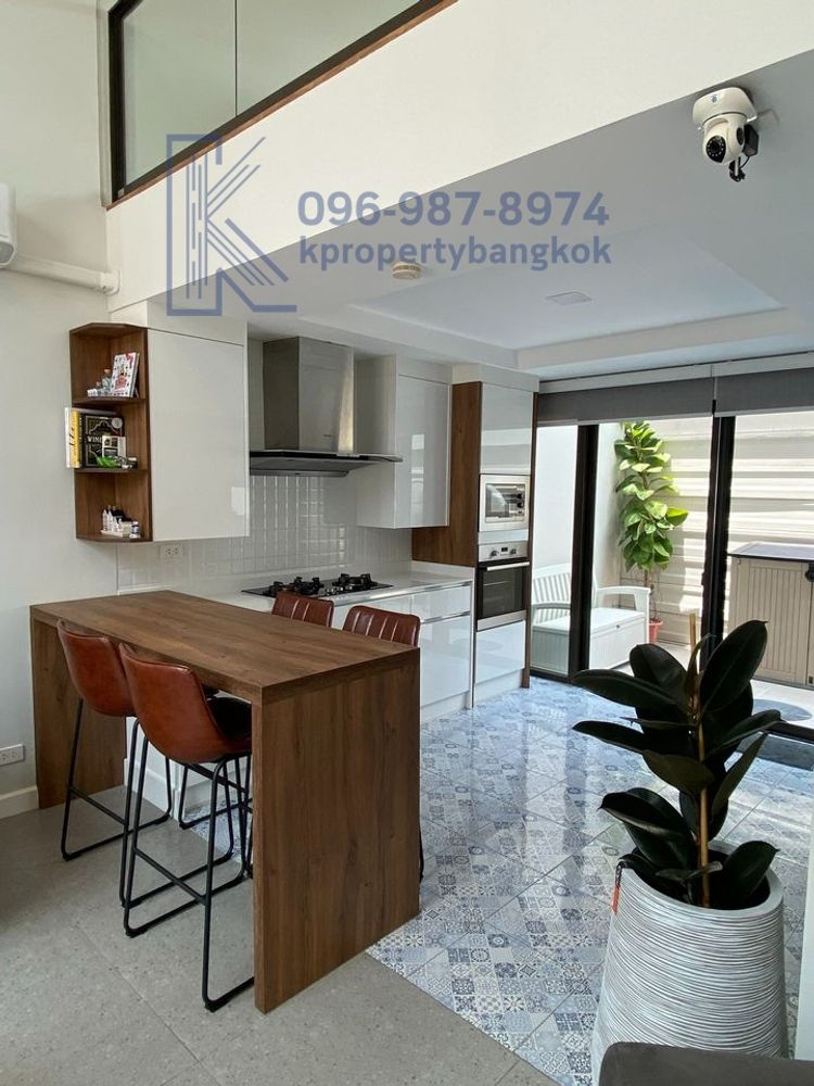 ใหเช่า-ทาวน์โฮม 3.5 ชั้น 3 นอน 3 น้ำ Patio พระราม 9 - พัฒนาการ 32 เพียง, ภาพที่ 4