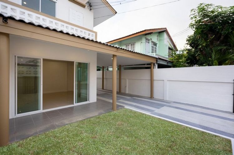  หลักสี่แลนด์ ดอนเมือง บ้านแฝดหลังใหญ่  บ้านมือสองตกแต่งใหม่, ภาพที่ 4