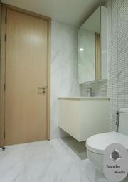 P33CR2008025 Hyde Sukhumvit 11 1 Bed Price 19,500 Baht