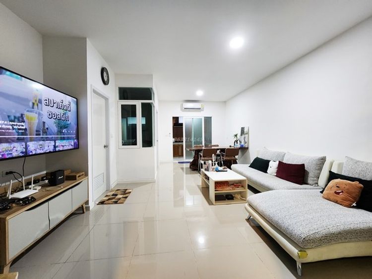 ขายถูก ทาวน์โฮม Casa Waterside Rama 5 คาซ่า วอเตอร์ไซด์ พระราม 5 ใหม่, ภาพที่ 4